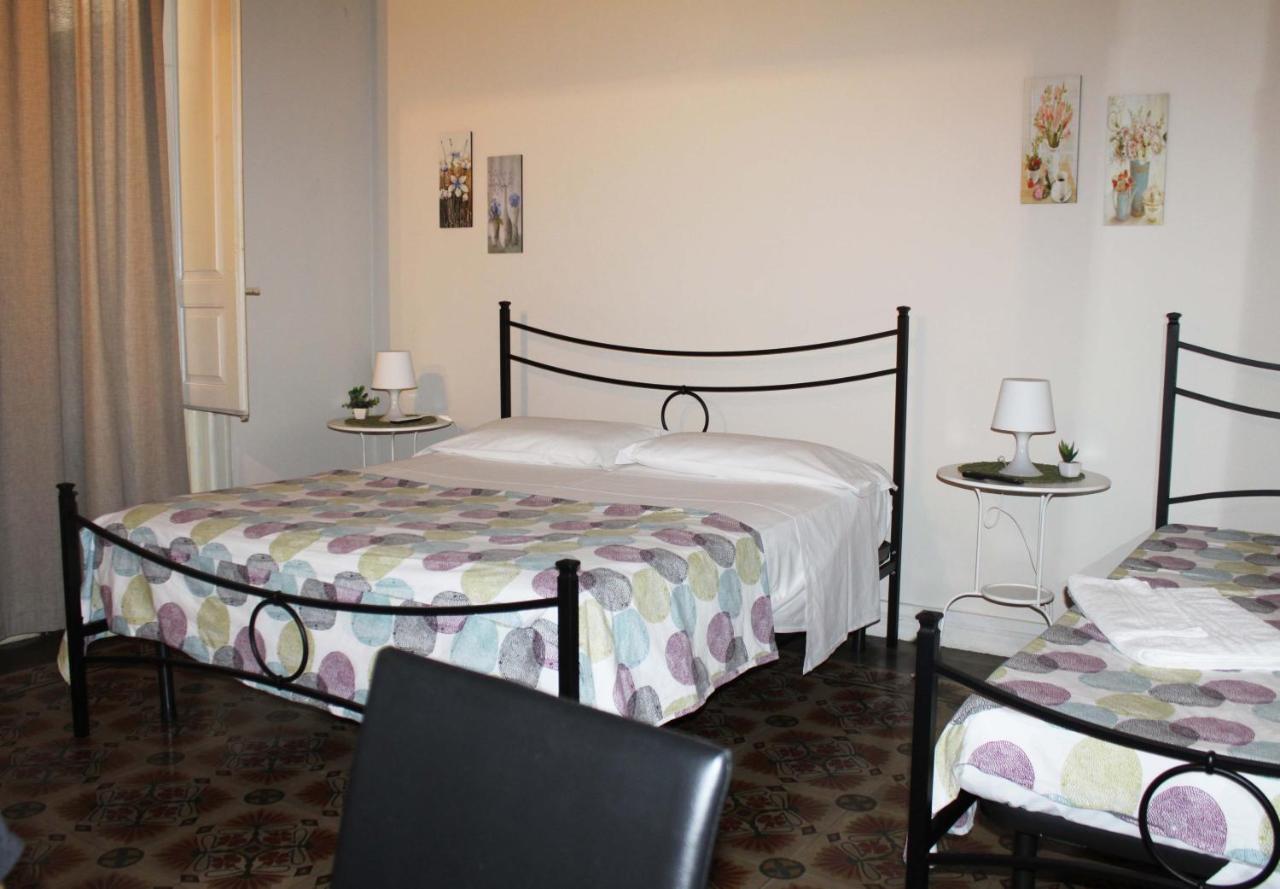 I 2 Puttini Bed & Breakfast Catania Exterior photo